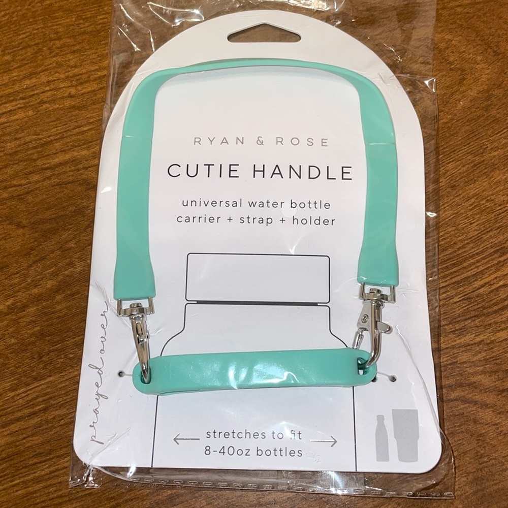 Ryan & Rose Cutie Handle. Color: Seafoam